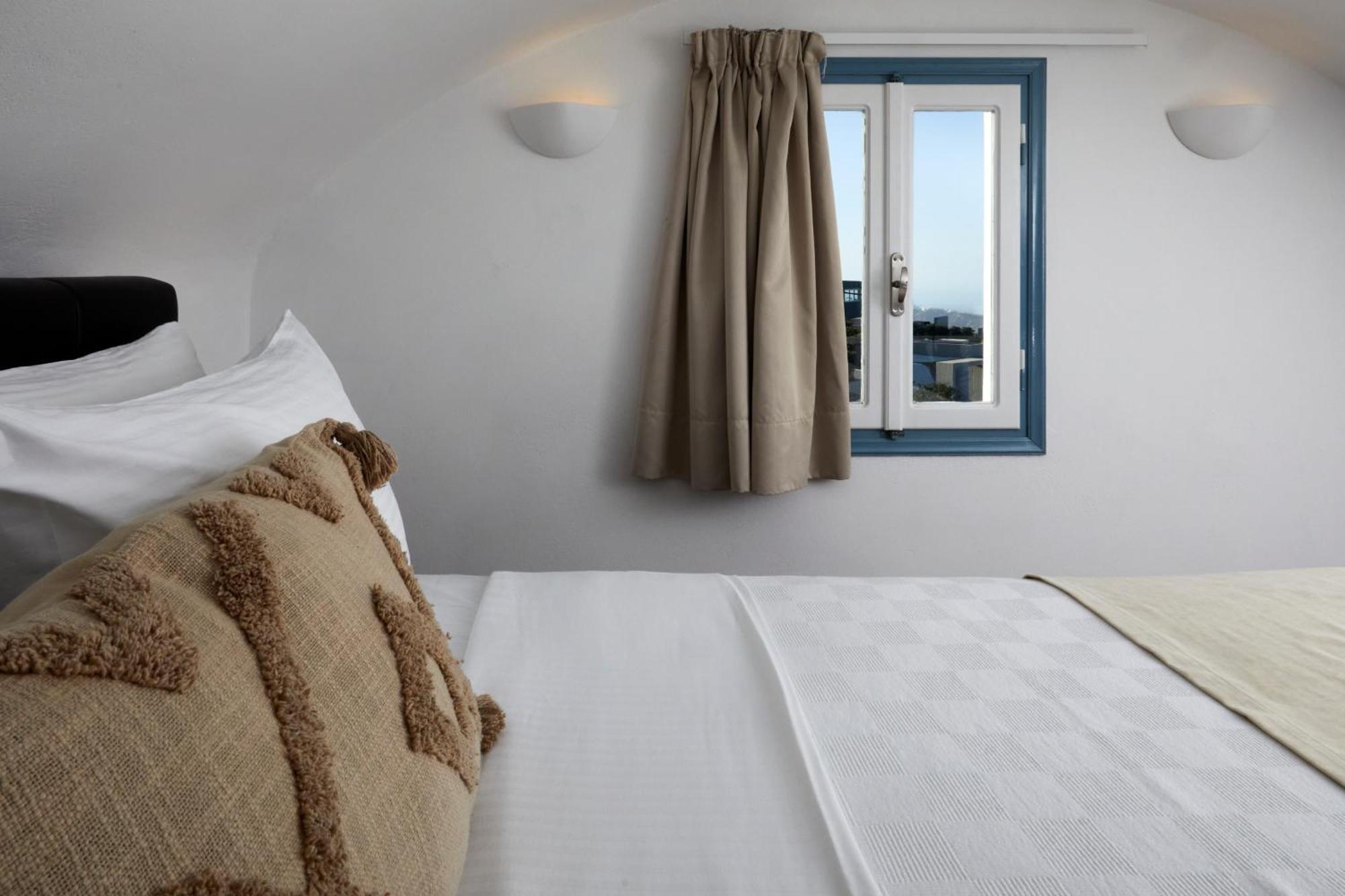 Athiri Santorini Hotel อิเมโรวิยอน ภายนอก รูปภาพ